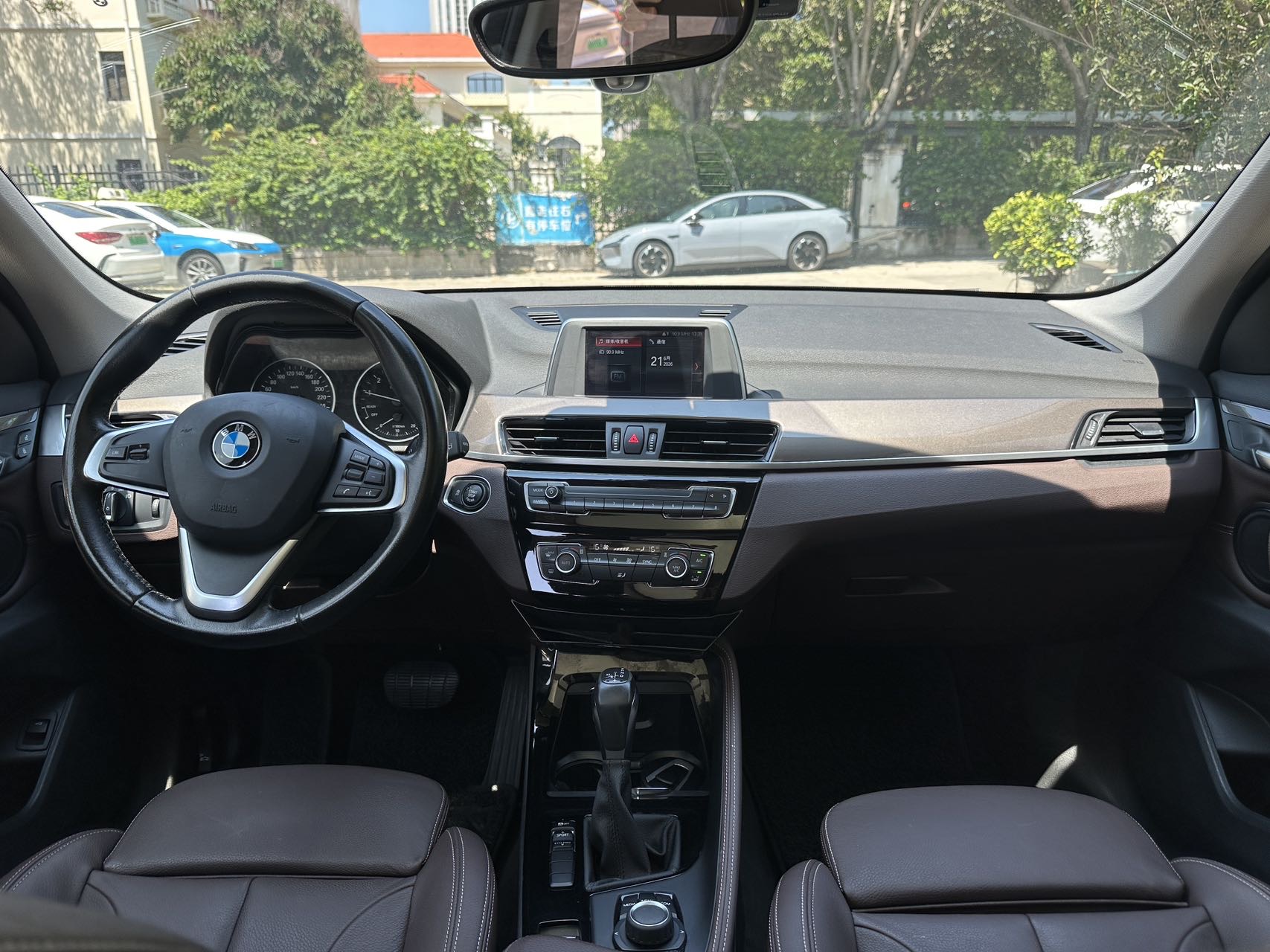 BMW X1 2018 car image #6