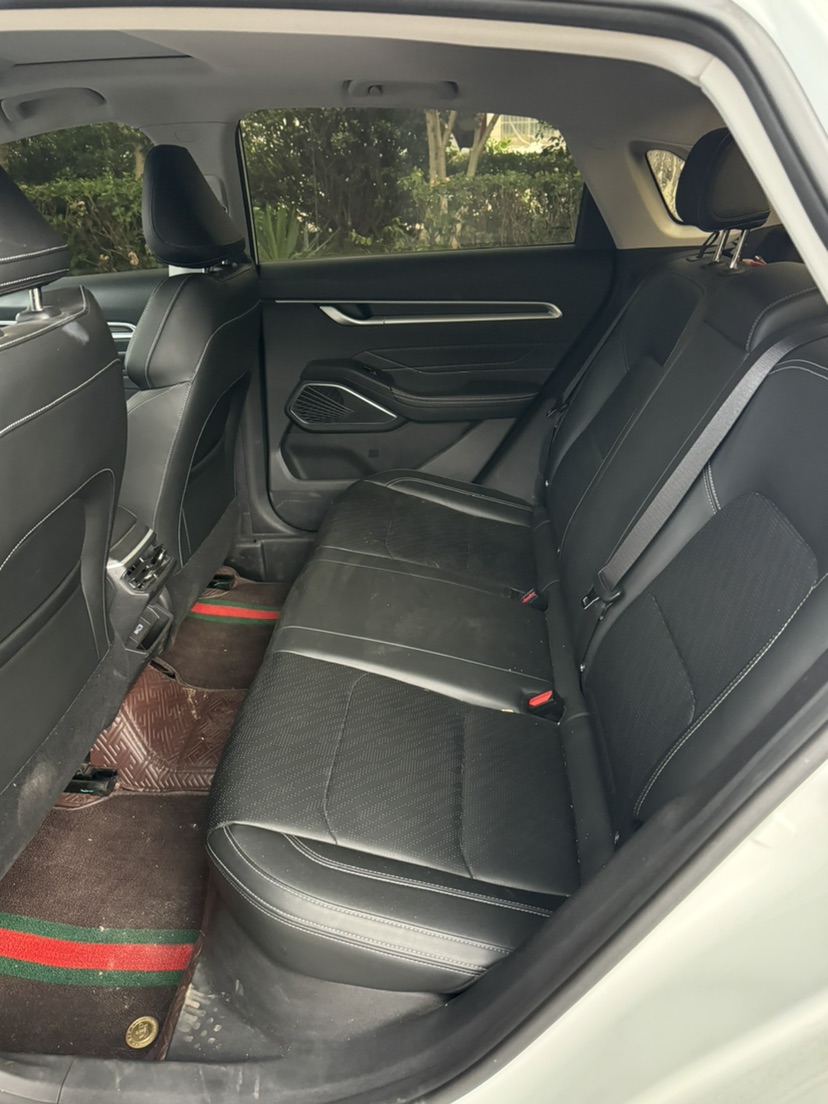 GEELY Emgrand 2023 car image #4