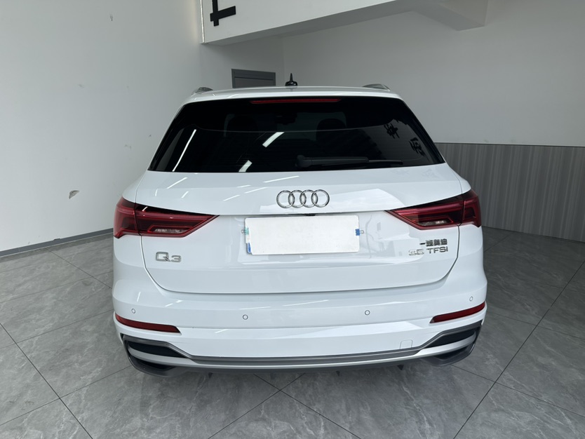 Audi Q3 2022 #5 Audi Q3 2022 car image #5