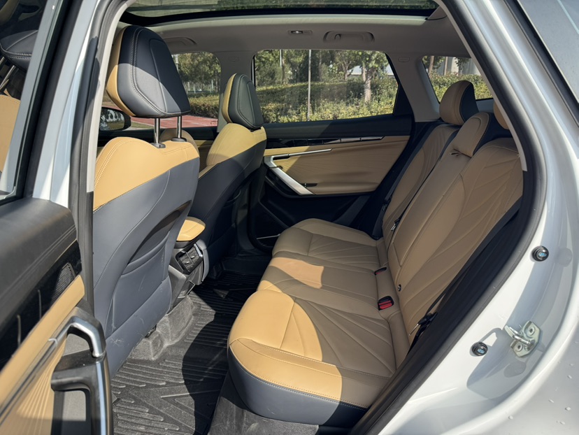 GEELY Boyue L 2023 #10 GEELY Boyue L 2023 immagine di auto #10