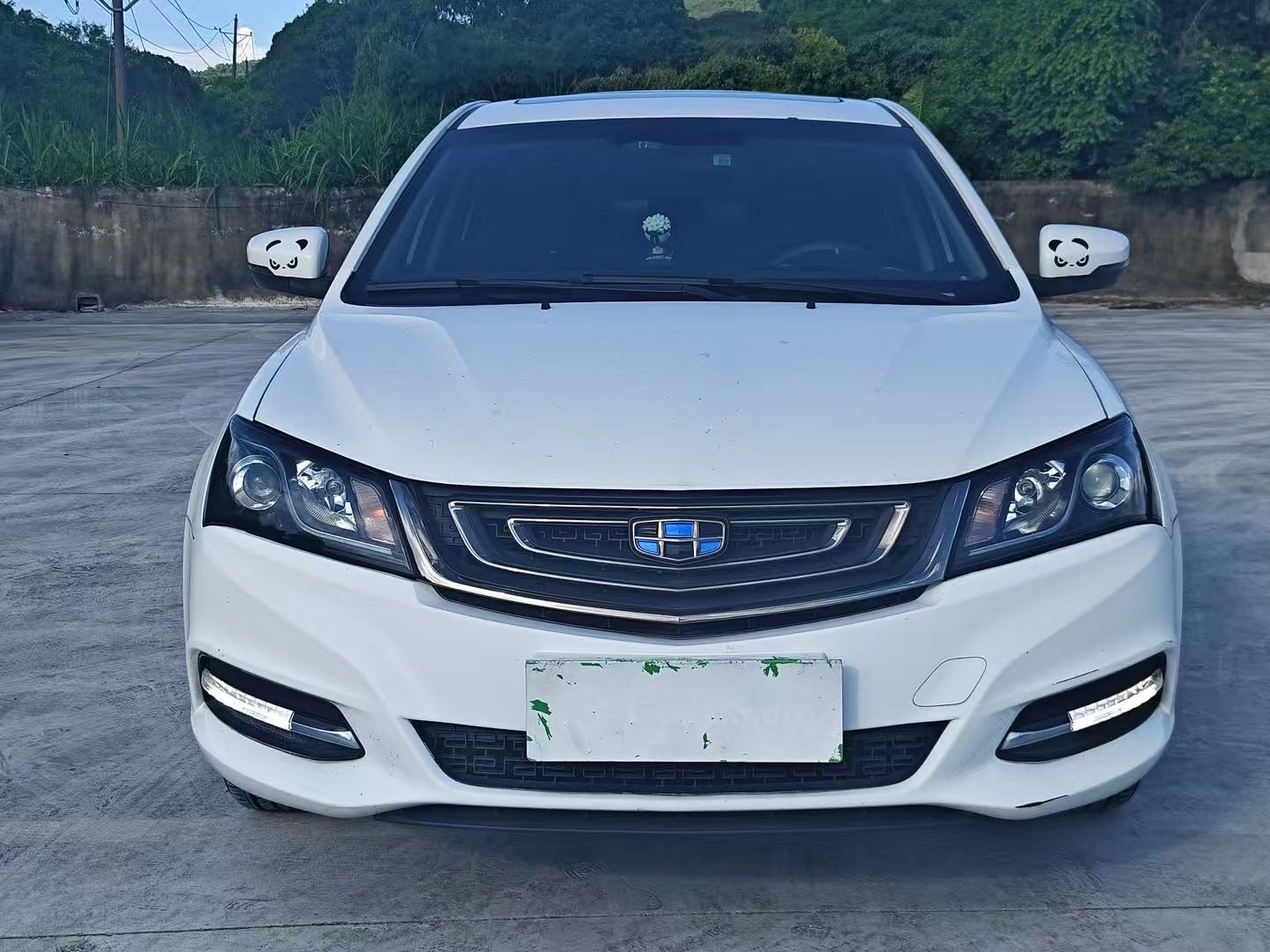 GEELY Emgrand 2017 GEELY Emgrand 2017 car image