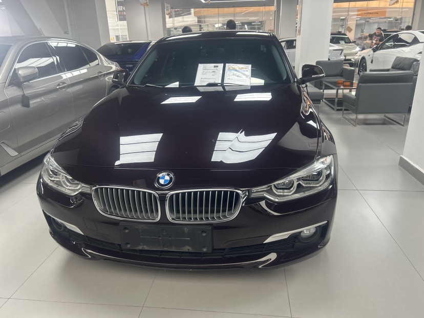 BMW 3 Series 2018 car image 