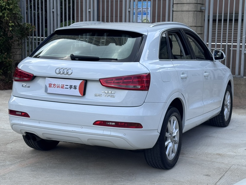 Audi Q3 2013 #4 Audi Q3 2013 car image #4