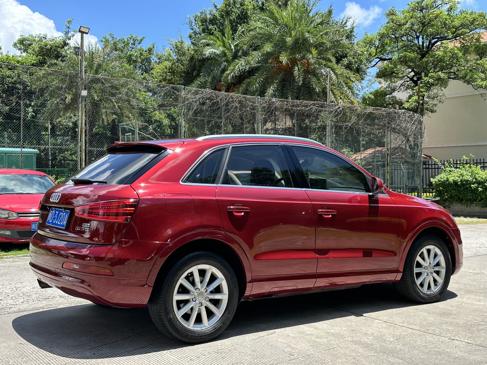 Audi Q3 2014 #7 Audi Q3 2014 car image #7
