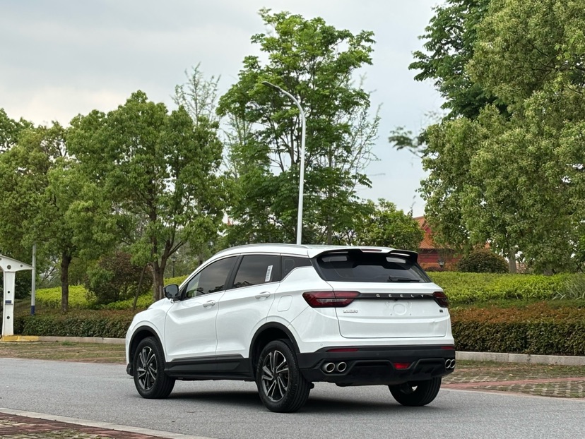 GEELY Coolray 2024 car image #9