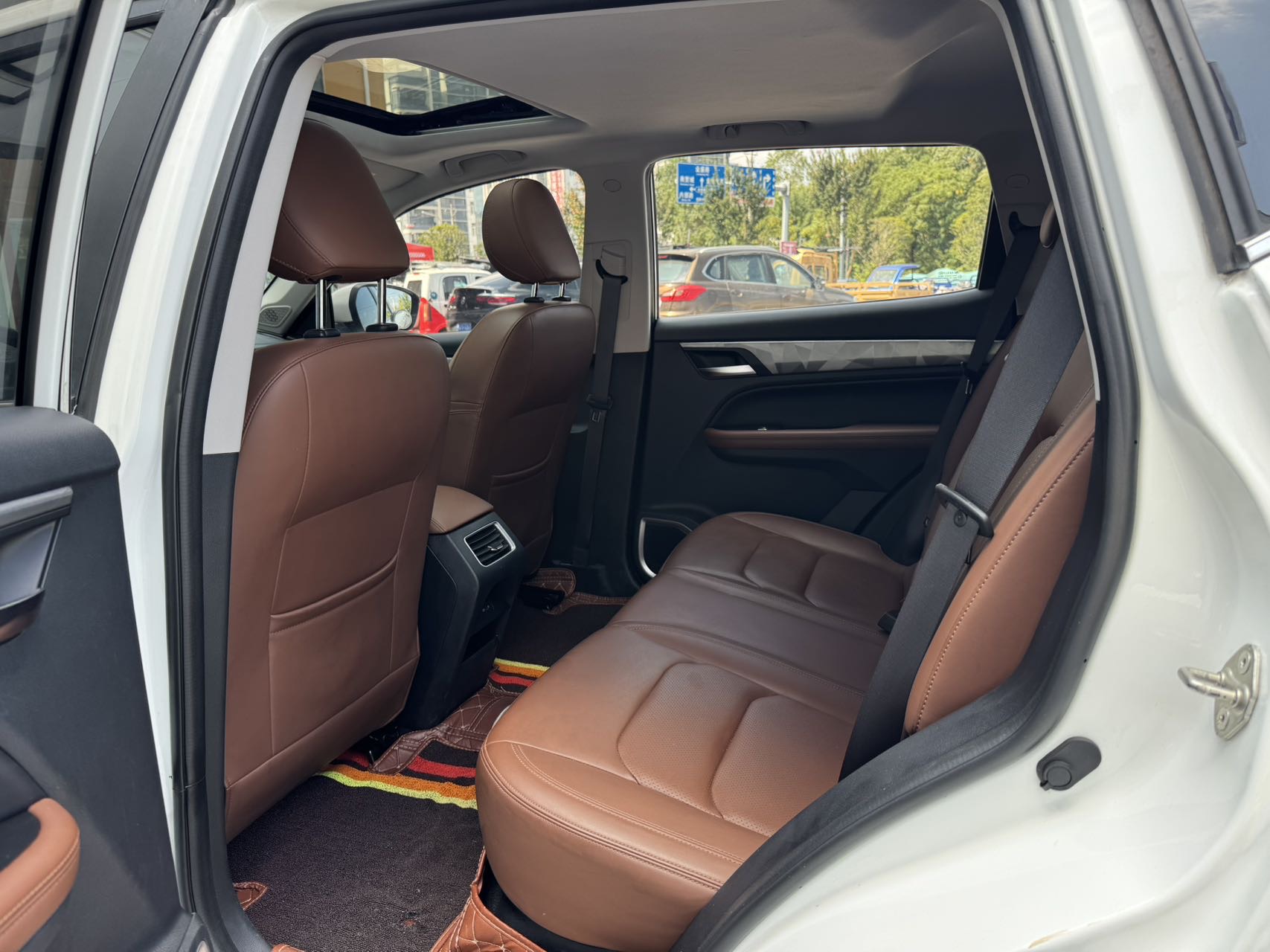 GEELY Vision X6 2022 car image #7