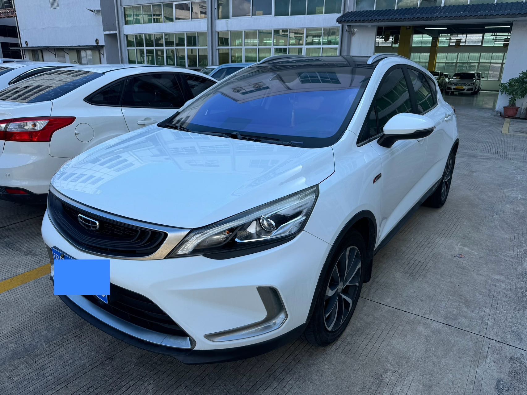 GEELY Emgrand GS 2019 car image 