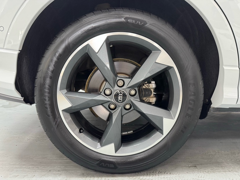 Audi Q3 2022 immagine di auto #19