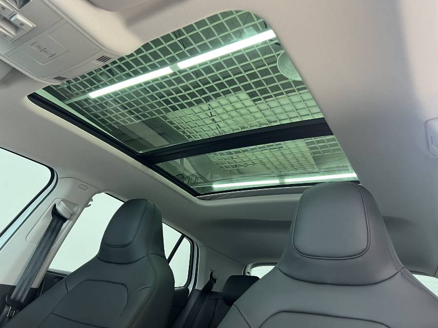 Volkswagen T-Cross 2023 car image #14