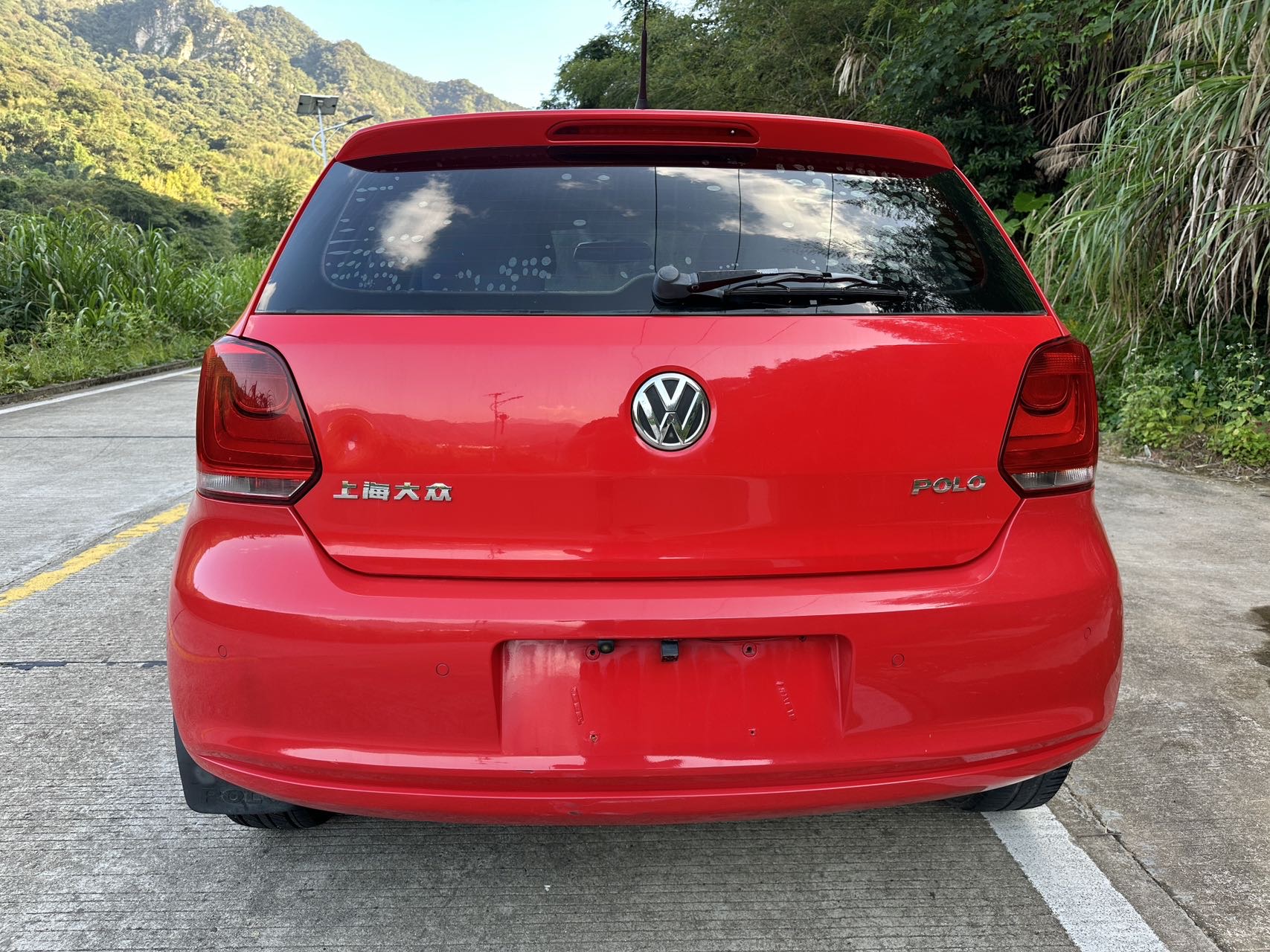 Volkswagen Polo 2014 car image #8