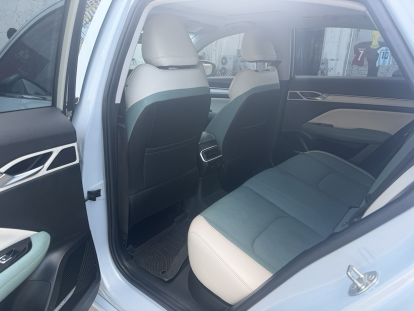 GEELY Emgrand L HiP 2022 #4 GEELY Emgrand L HiP 2022 car image #4