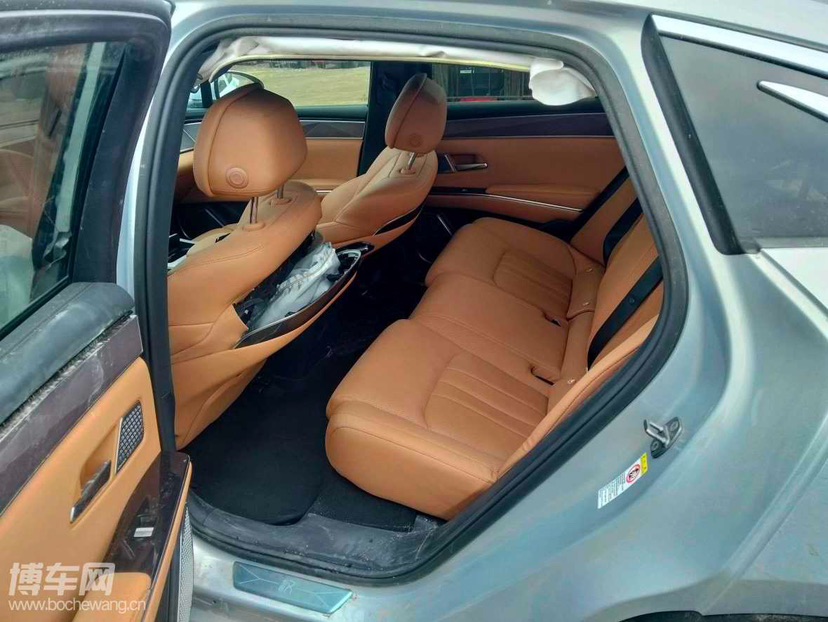 BYD HanL 2025 صورة سيارة #25