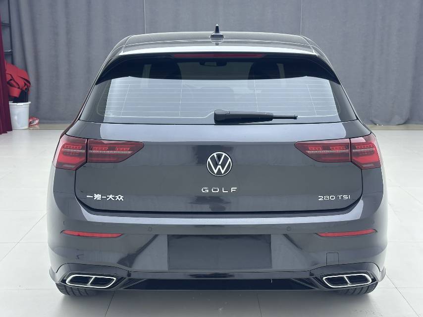 Volkswagen Golf 2021 car image #5
