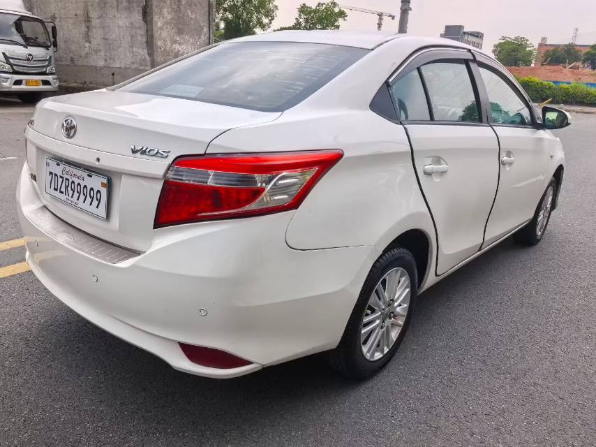 Toyota Vios 2015 car image #9