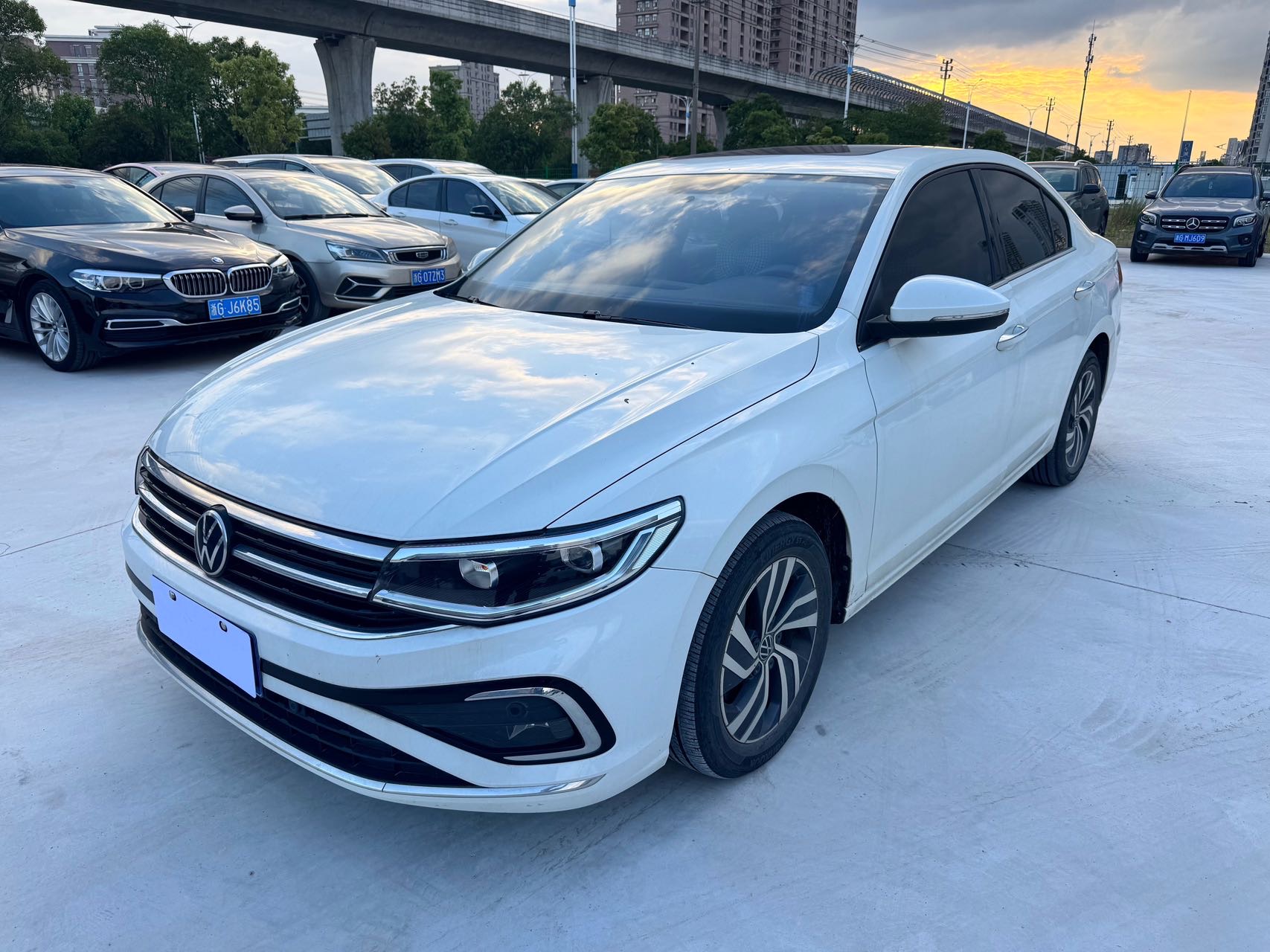Volkswagen Bora 2022 car image 