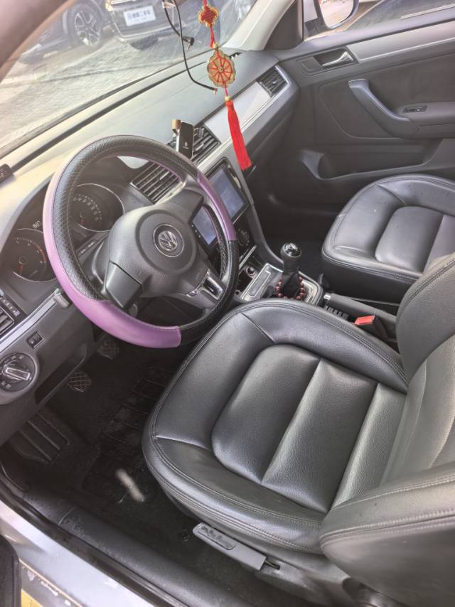 Volkswagen Bora 2016 imagen de coche #3