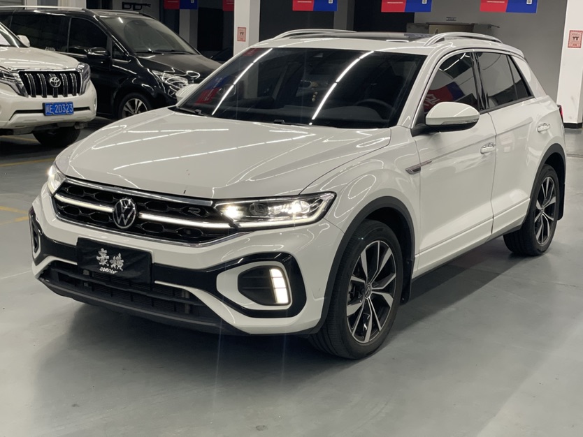 Volkswagen T-Roc 2024 Volkswagen T-Roc 2024 car image