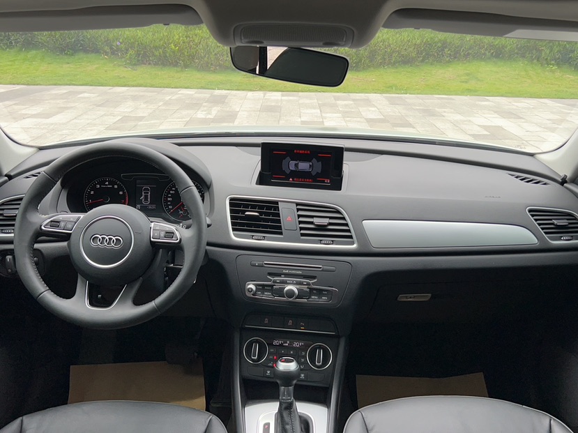 Audi Q3 2018 #9 Audi Q3 2018 immagine di auto #9