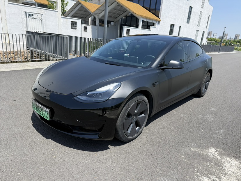 Tesla Model 3 2023 immagine di auto #3