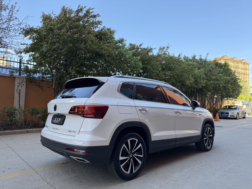 Volkswagen Tharu 2022 car image #4