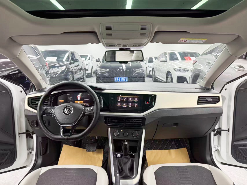 Volkswagen Polo 2024 car image #7