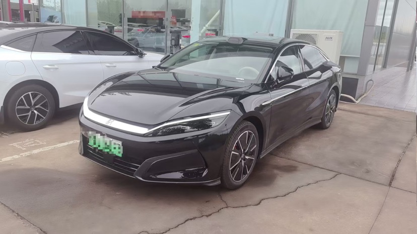 BYD HanL 2025 car image 