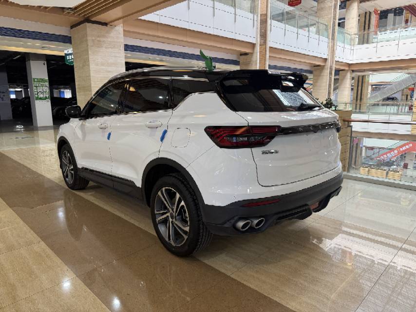 GEELY Coolray 2022 #4 GEELY Coolray 2022 car image #4