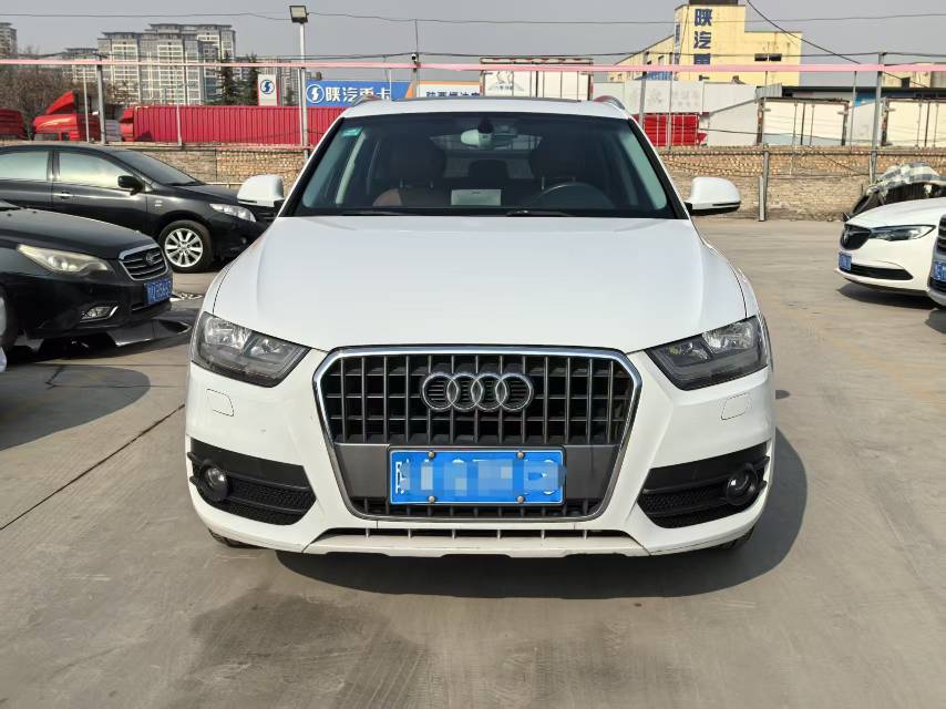 Audi Q3 2014 #2 Audi Q3 2014 car image #2