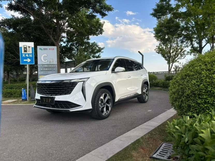 GEELY Boyue L 2022 GEELY Boyue L 2022 car image