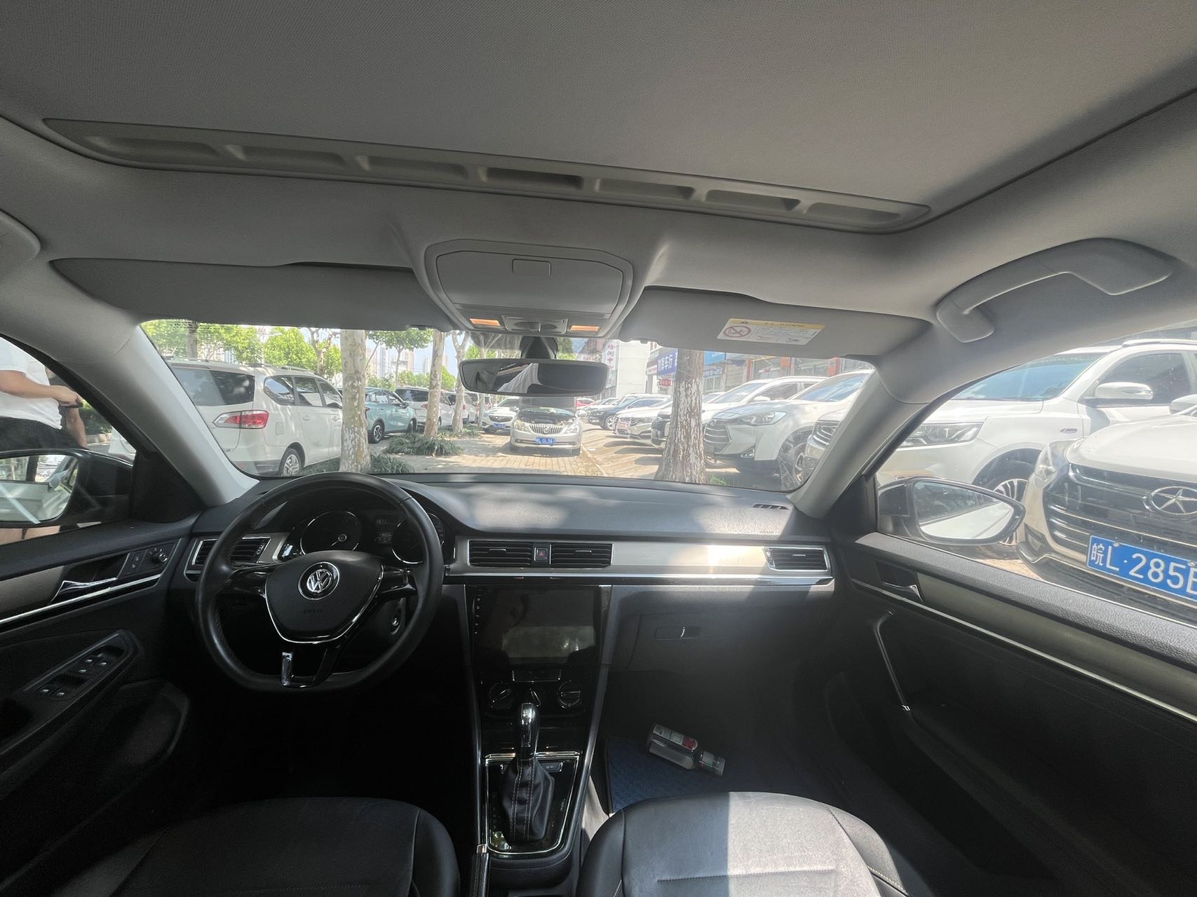 Volkswagen Bora 2016 car image #6