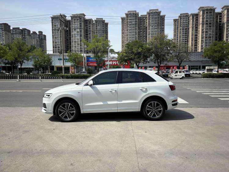 Audi Q3 2019 #3 Audi Q3 2019 car image #3