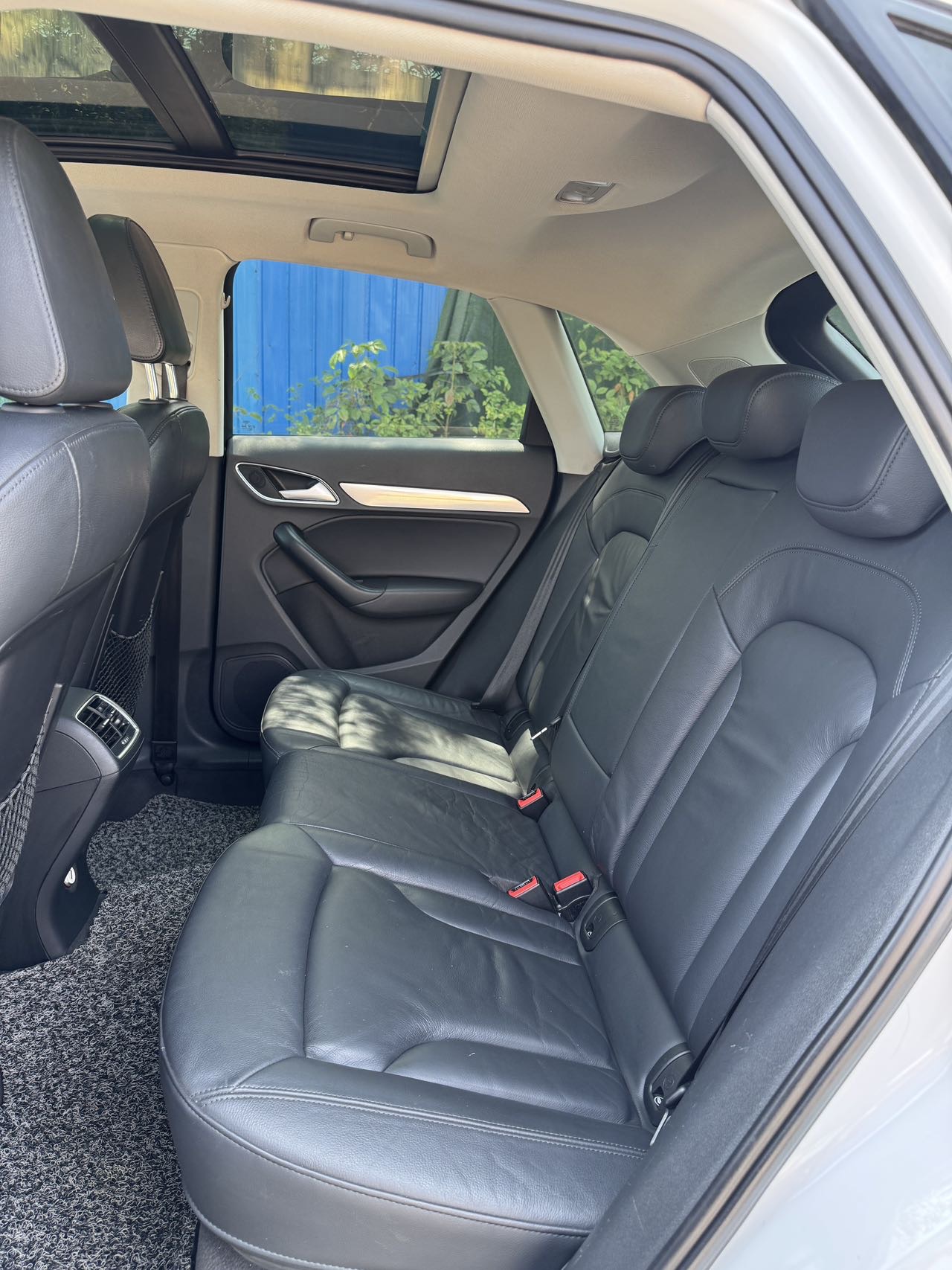 Audi Q3 2016 #4 Audi Q3 2016 car image #4