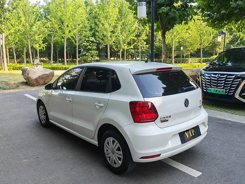Volkswagen Polo 2019 car image #6