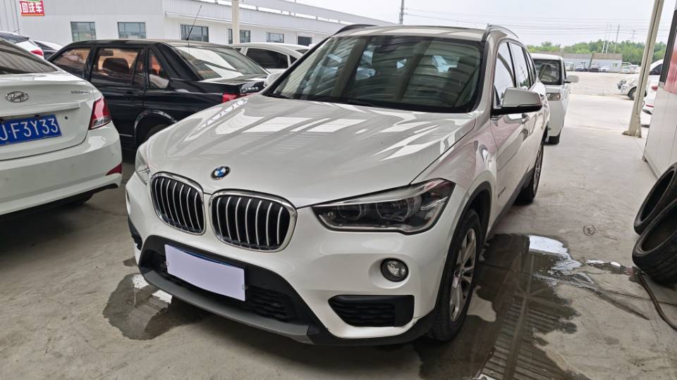 BMW X1 2017 car image 