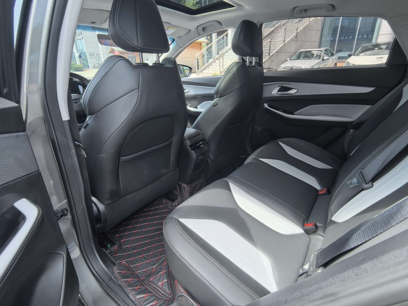 GEELY Binray 2023 car image #7