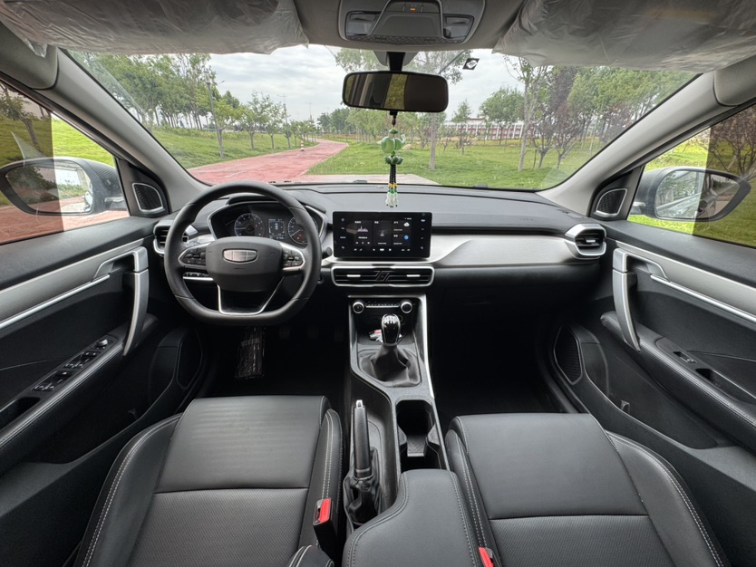 GEELY Coolray 2024 #9 GEELY Coolray 2024 car image #9