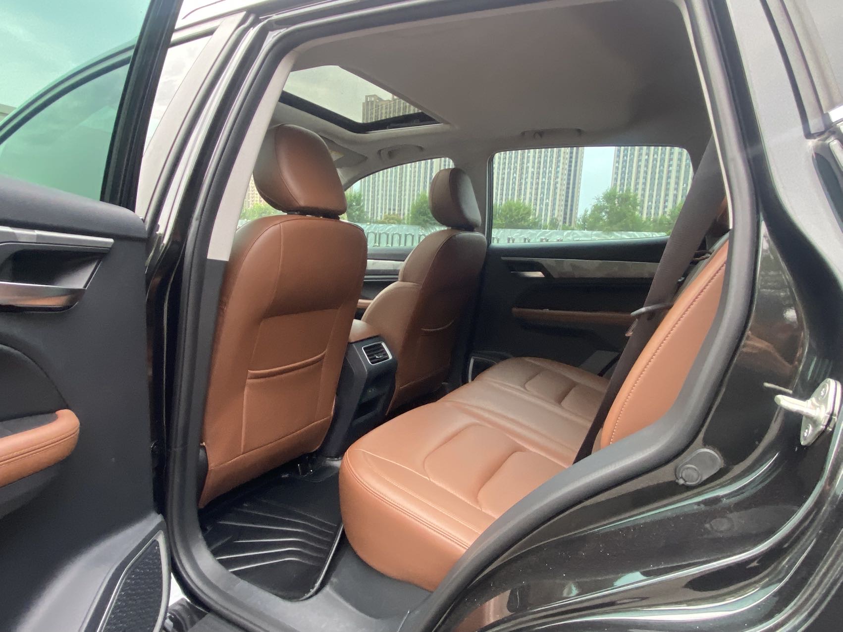 GEELY Vision X6 2022 car image #7