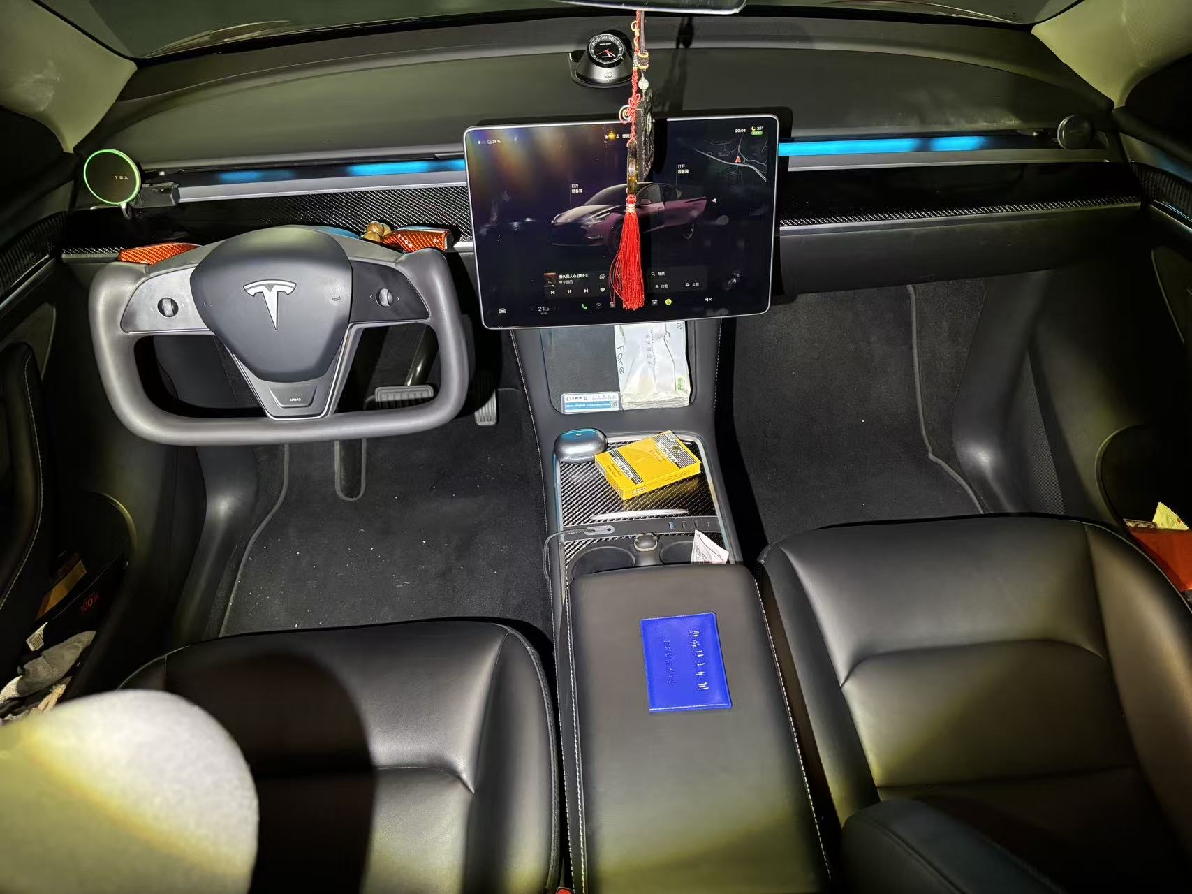 Tesla Model Y 2023 #10 Tesla Model Y 2023 car image #10