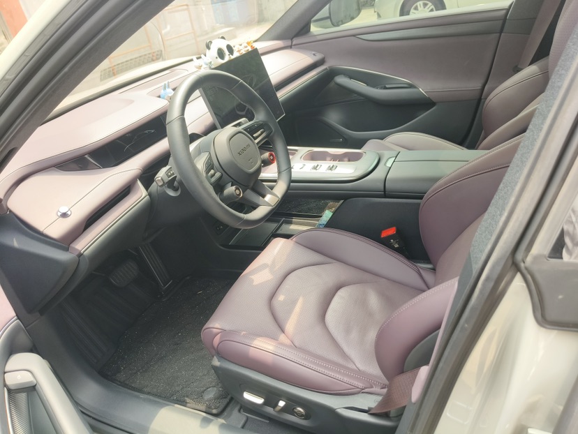 MI SU7 2025 car image #4