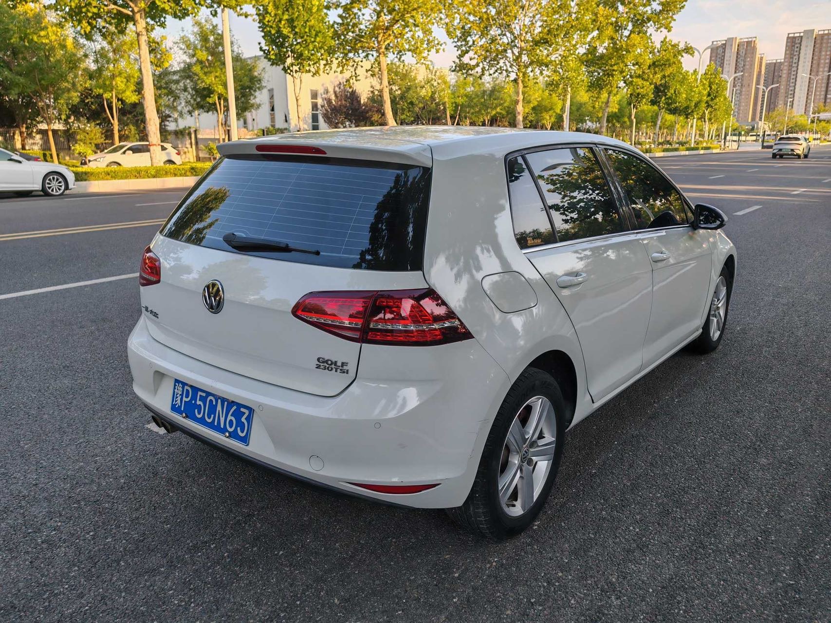 Volkswagen Golf 2017 immagine di auto #3