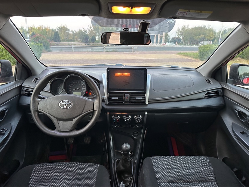 Toyota Vios 2015 #9 Toyota Vios 2015 изображение автомобиля #9