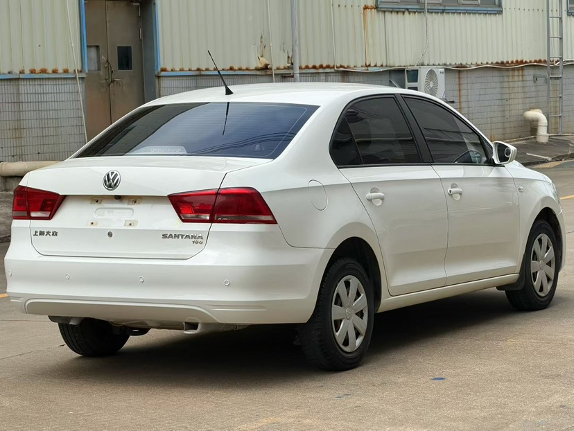 Volkswagen Santana 2015 car image #9