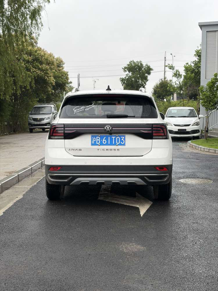 Volkswagen T-Cross 2021 #9 Volkswagen T-Cross 2021 car image #9