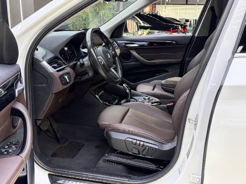 BMW X1 2020 #4 BMW X1 2020 car image #4