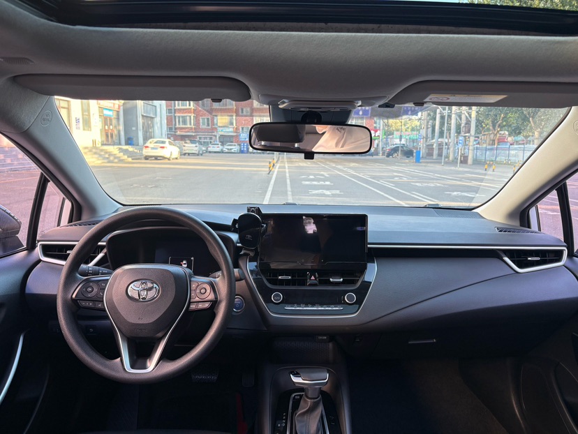 Toyota Corolla 2023 car image #6