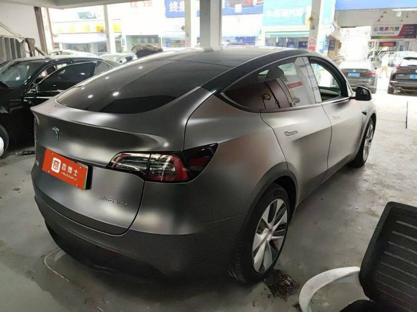 Tesla Model Y 2022 #5 Tesla Model Y 2022 car image #5