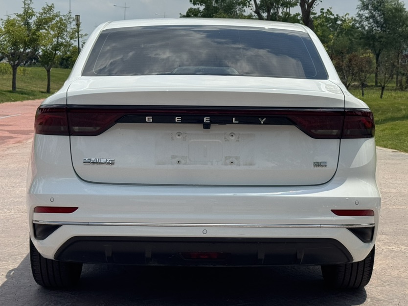 GEELY Emgrand 2024 #5 GEELY Emgrand 2024 car image #5
