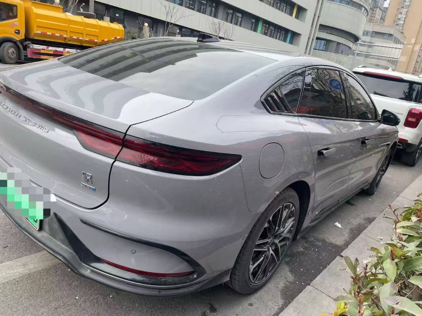 BYD Han 2026 immagine di auto #3