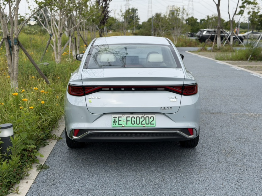 GEELY Emgrand L HiP 2022 #3 GEELY Emgrand L HiP 2022 car image #3