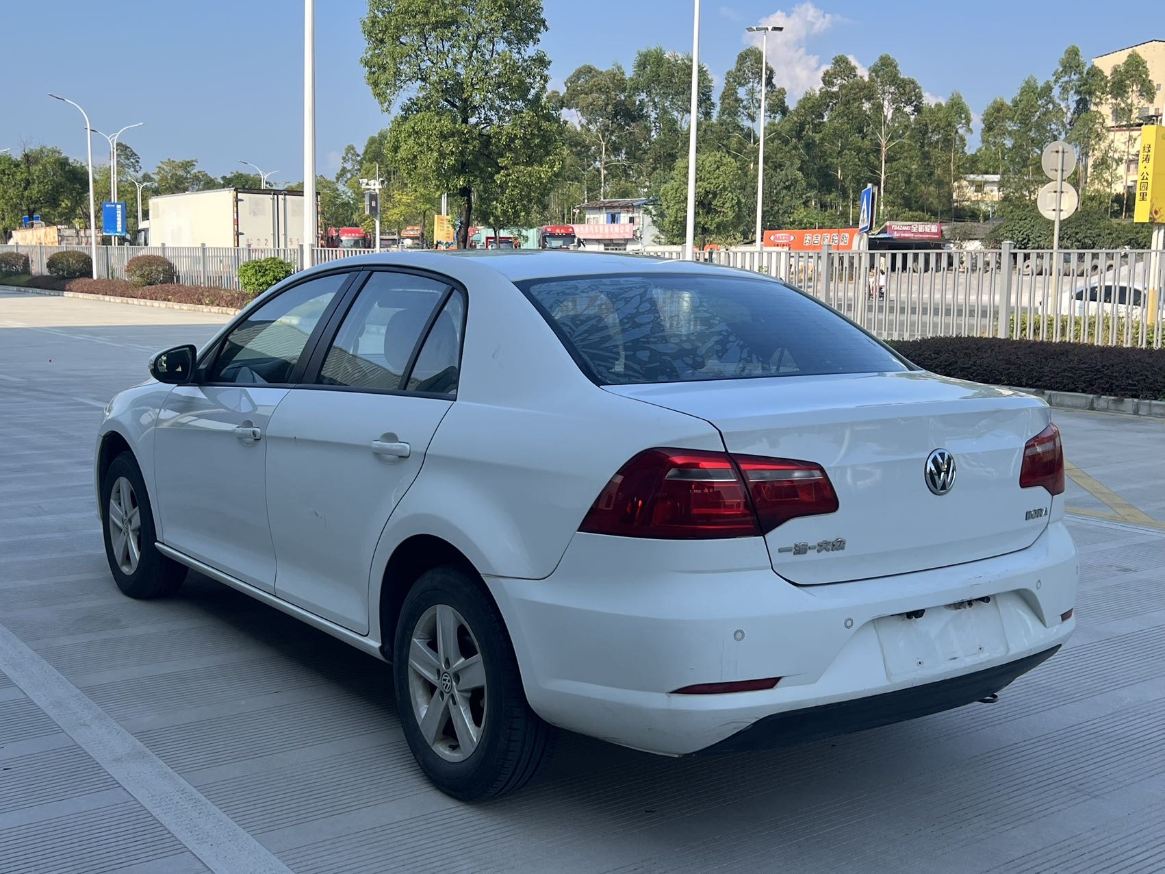 Volkswagen Bora 2014 #3 Volkswagen Bora 2014 car image #3